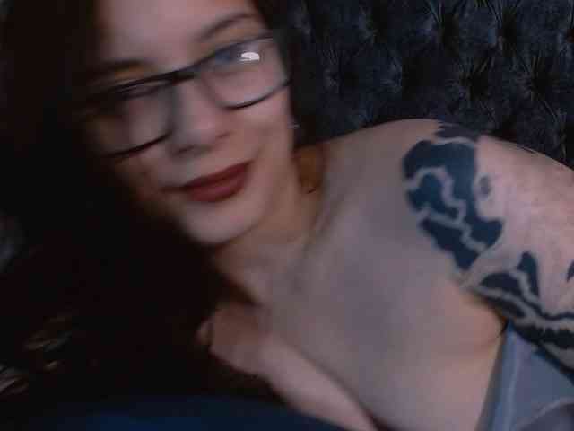 Lilith_mystic webcam