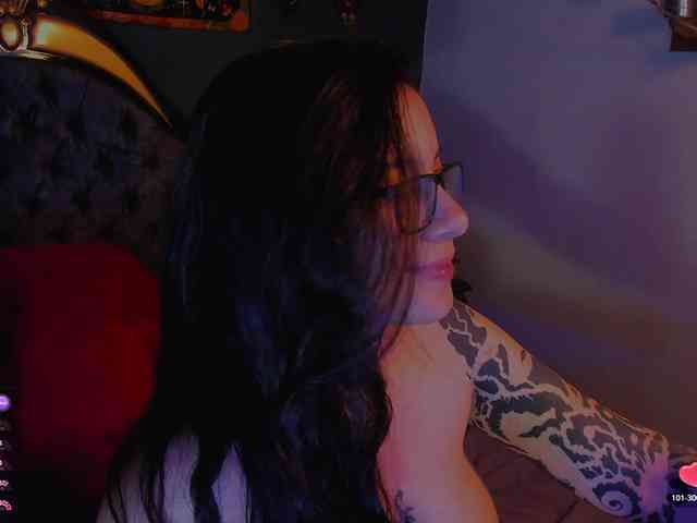 Lilith_mystic webcam