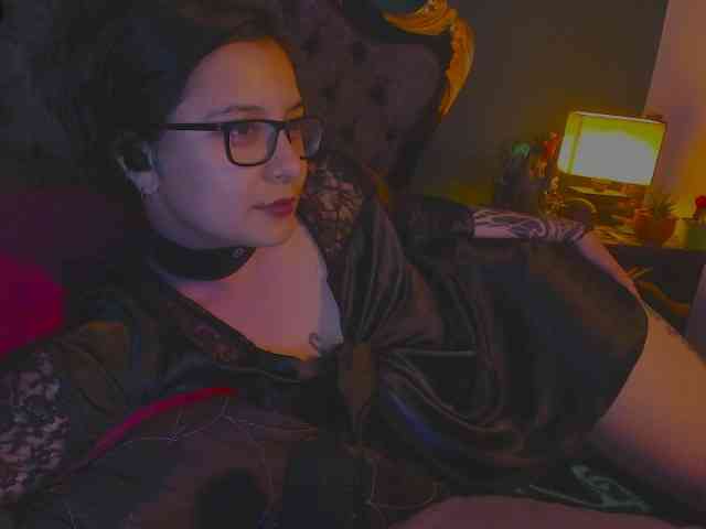 Lilith_mystic webcam