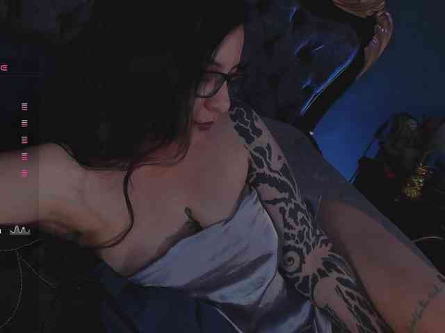 Lilith_mystic webcam