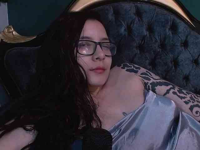 Lilith_mystic webcam