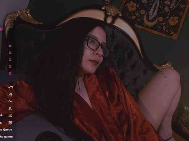 Lilith_mystic webcam