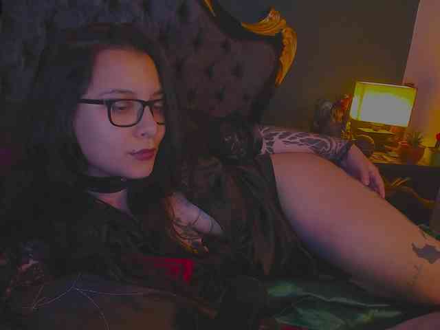 Lilith_mystic webcam