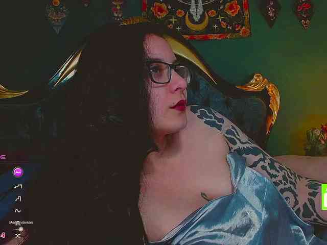 Lilith_mystic webcam