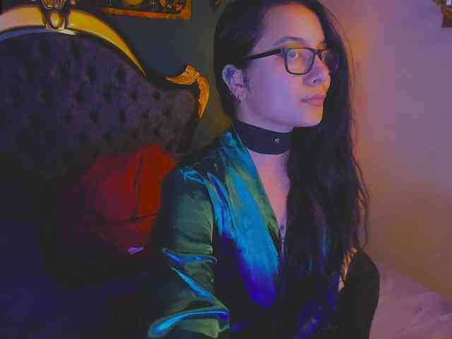 Lilith_mystic webcam