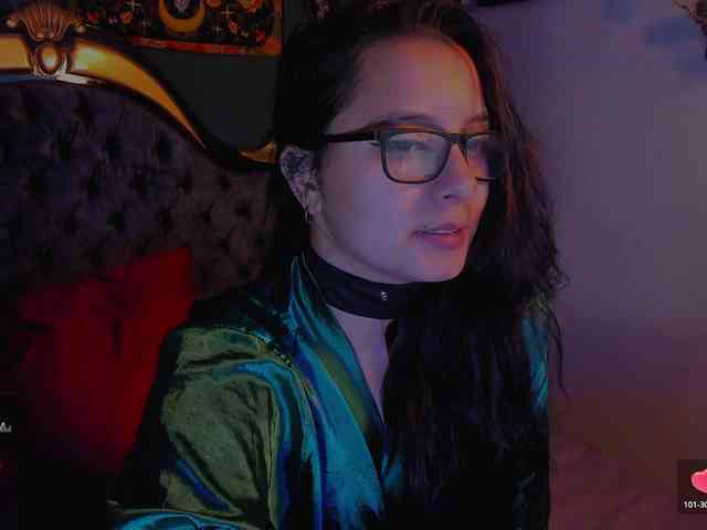 Lilith_mystic webcam