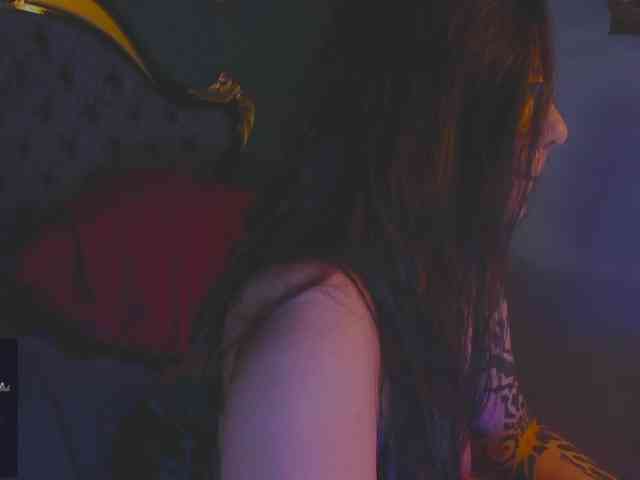 Lilith_mystic webcam