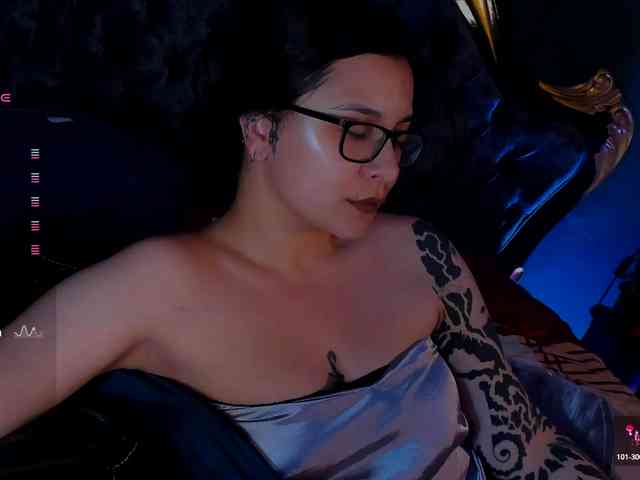 Lilith_mystic webcam