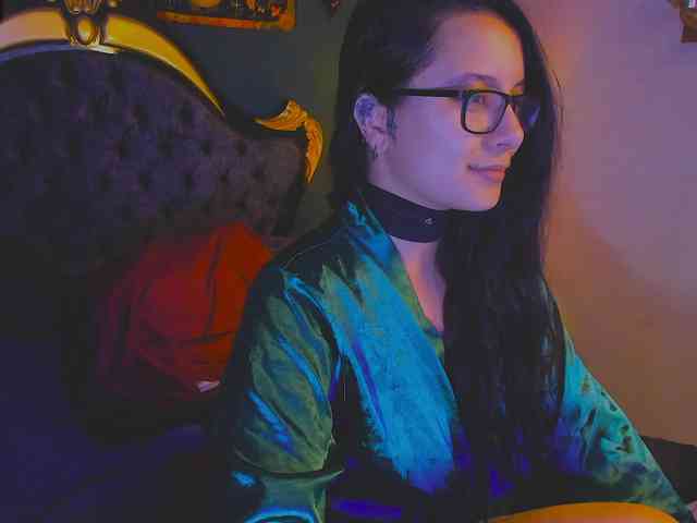 Lilith_mystic webcam