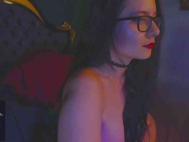 Lilith_mystic webcam