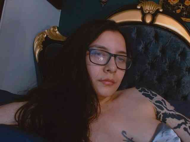 Lilith_mystic webcam