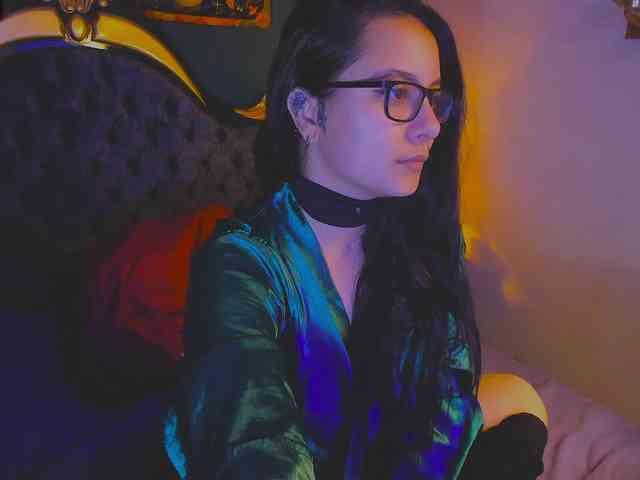 Lilith_mystic webcam