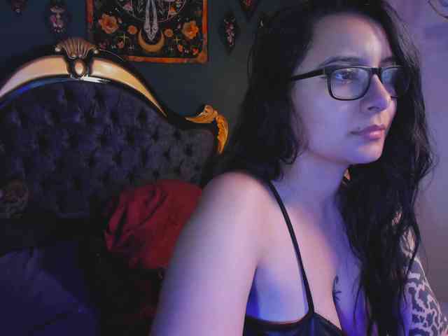 Lilith_mystic webcam