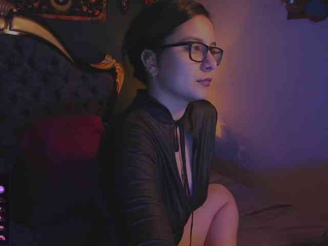 Lilith_mystic webcam