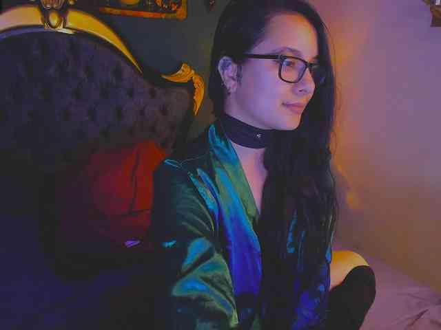 Lilith_mystic webcam