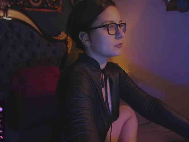 Lilith_mystic webcam