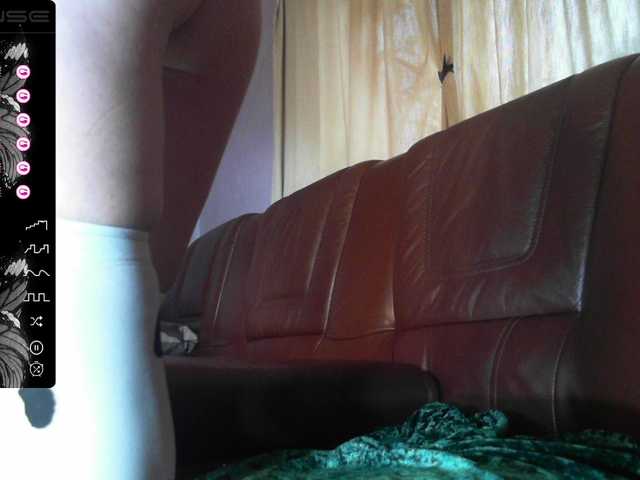 LiLR3beca's BongaCams show and profile