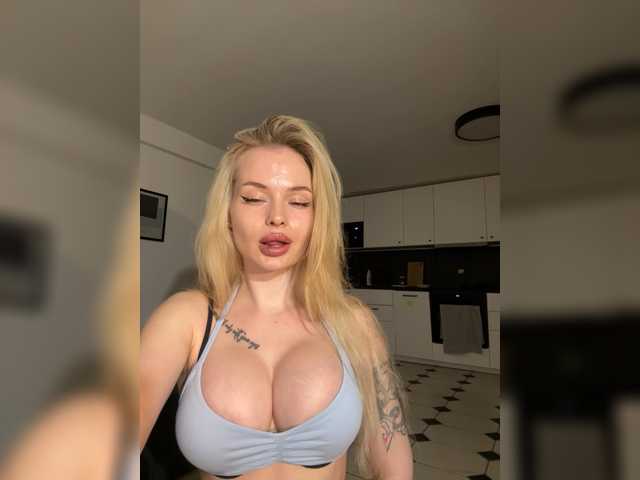 VladaMais's BongaCams profile