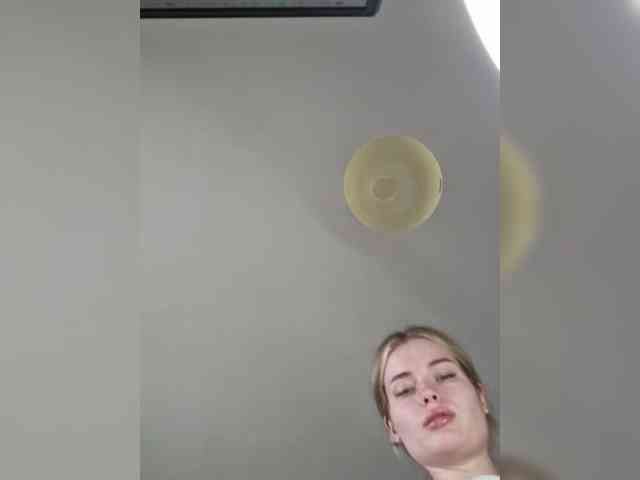 VladaMais webcam