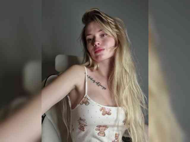 VladaMais webcam