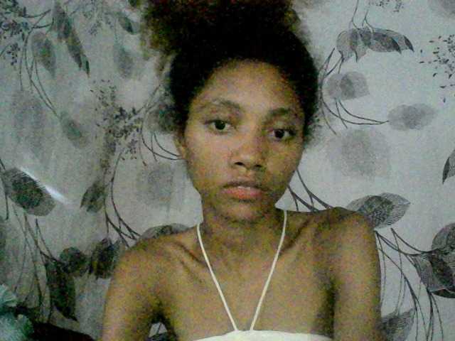 Sex chat gratuit in direct cu Monicaxa pe BongaCams