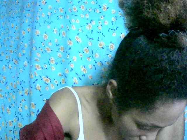 Monicaxa webcam
