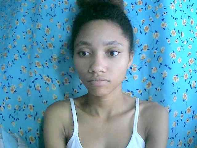 Monicaxa webcam