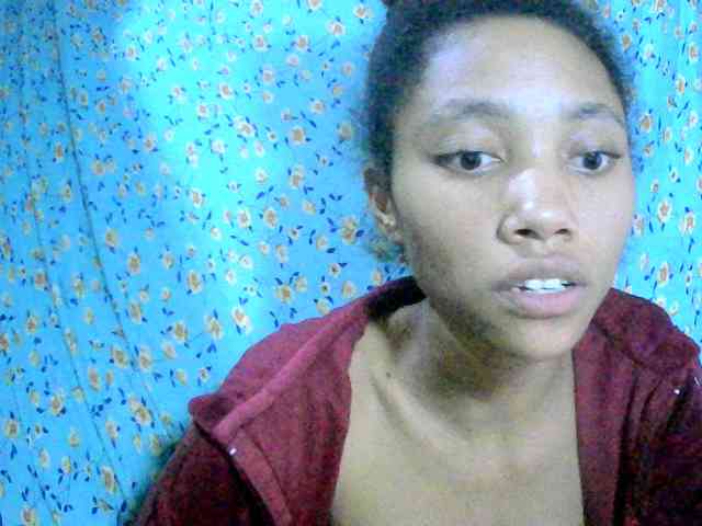 Monicaxa webcam
