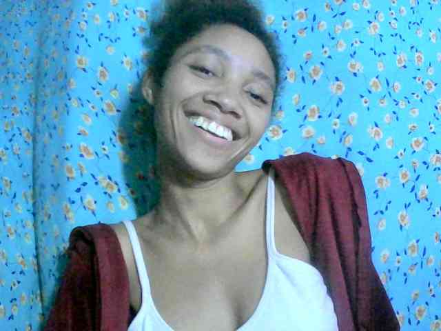 Monicaxa Live Webcam on BongaCams