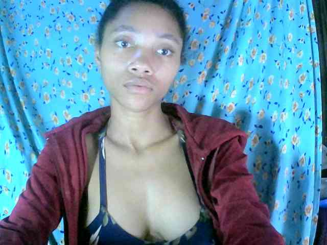 Monicaxa webcam