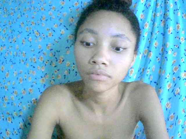 Monicaxa webcam