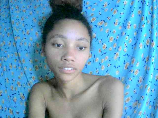Monicaxa webcam