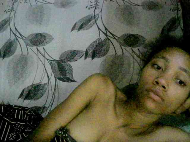 free live sex cam Monicaxa