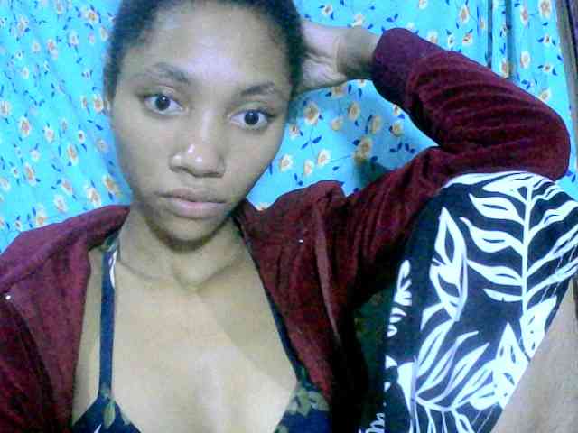 Monicaxa webcam