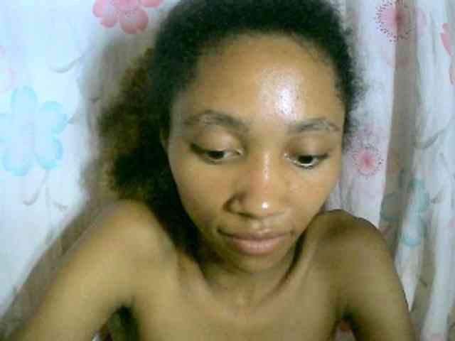 Monicaxa Live Webcam on BongaCams