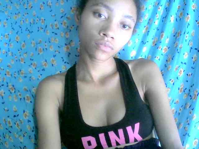 Monicaxa webcam