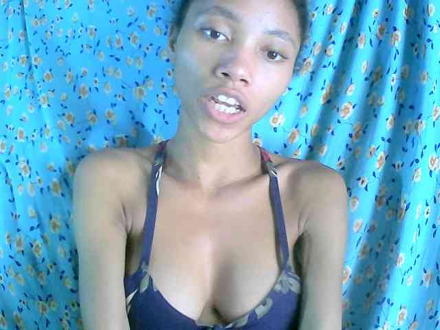 Monicaxa webcam