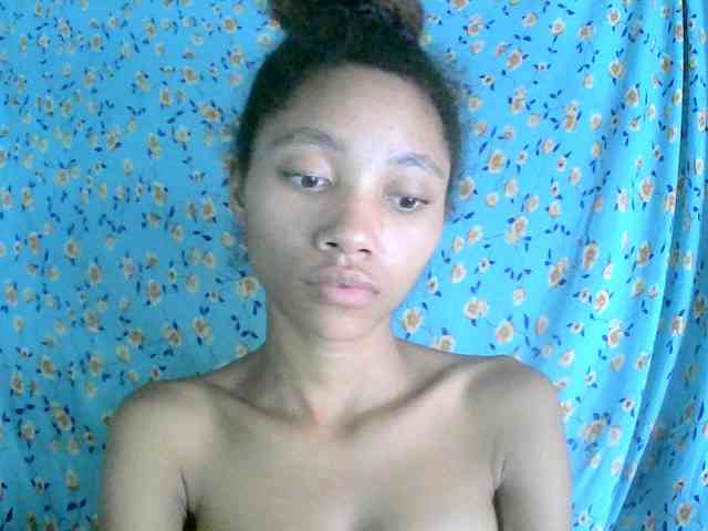 Monicaxa webcam
