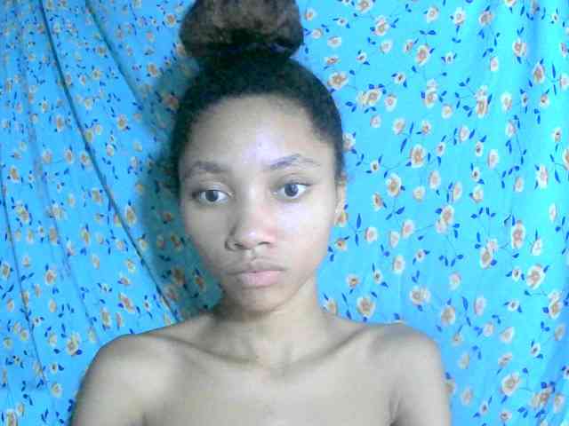 Group chat for 20 39 tokens, Full privates for 90 tokens, Privates for 30 5..., Madura Sexe 0