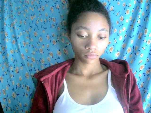 Monicaxa webcam
