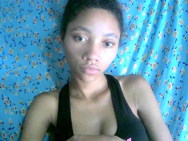 Monicaxa webcam