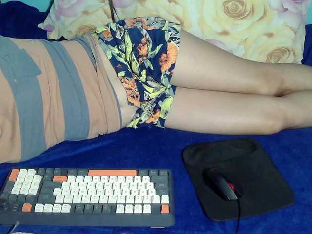 LizBeth23's BongaCams show and profile