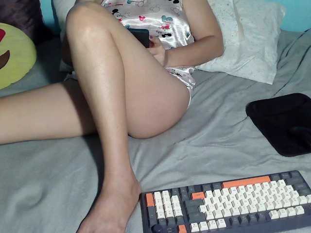 LizBeth23's BongaCams show and profile