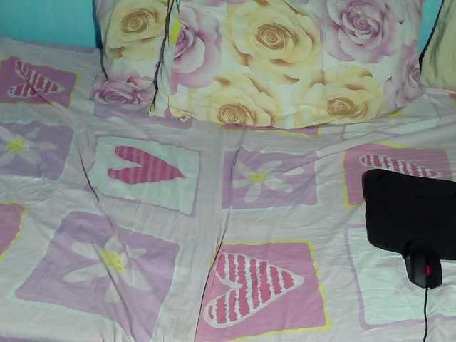 LizBeth23's BongaCams show and profile