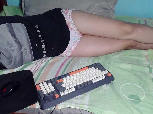 LizBeth23's BongaCams show and profile