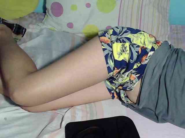 LizBeth23 webcam