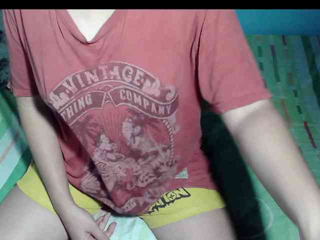 LizBeth23 webcam
