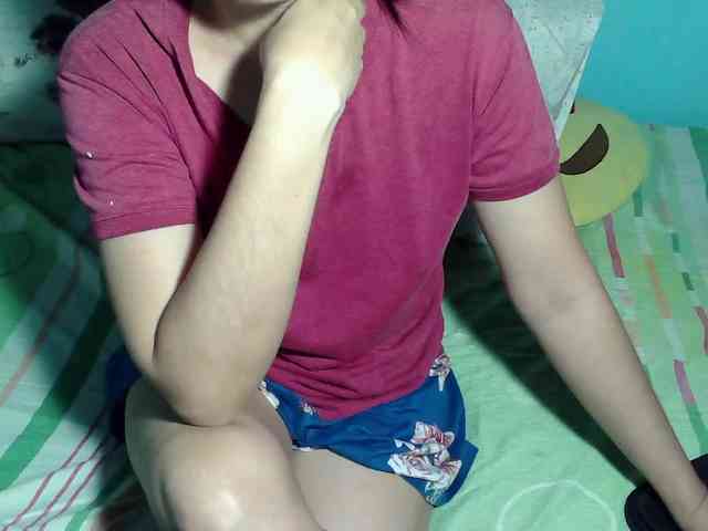 LizBeth23 webcam