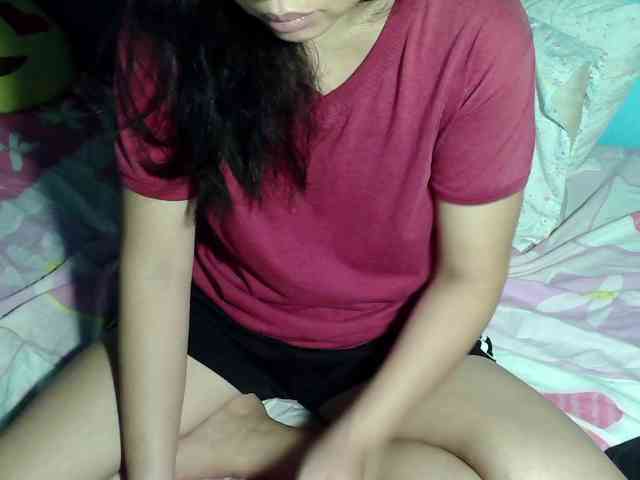 LizBeth23 webcam
