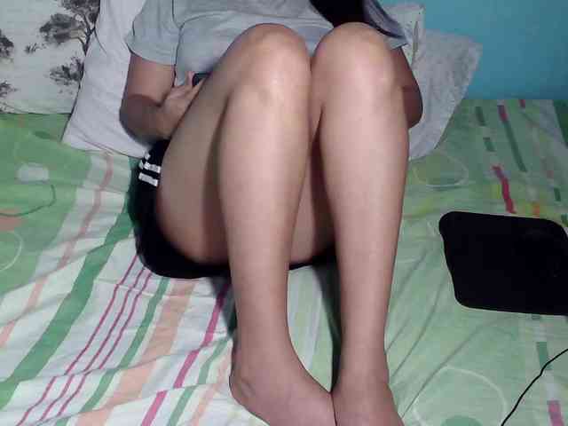 LizBeth23 webcam